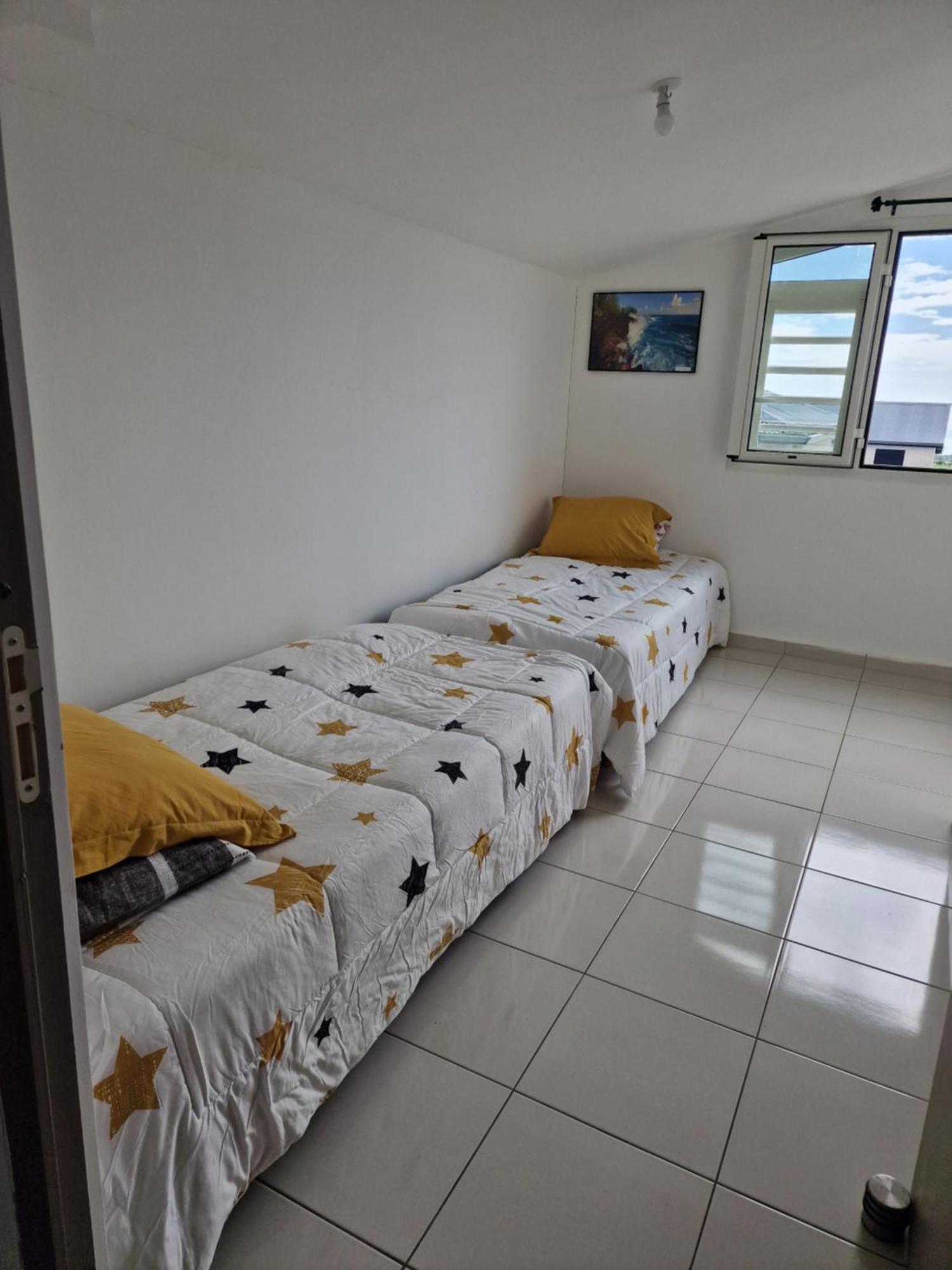 Dodo La Fami Apartment Sainte-Suzanne Екстериор снимка